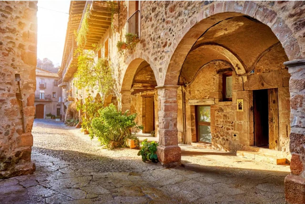 Harveys Homestay - Adults Only Mieres  Екстериор снимка