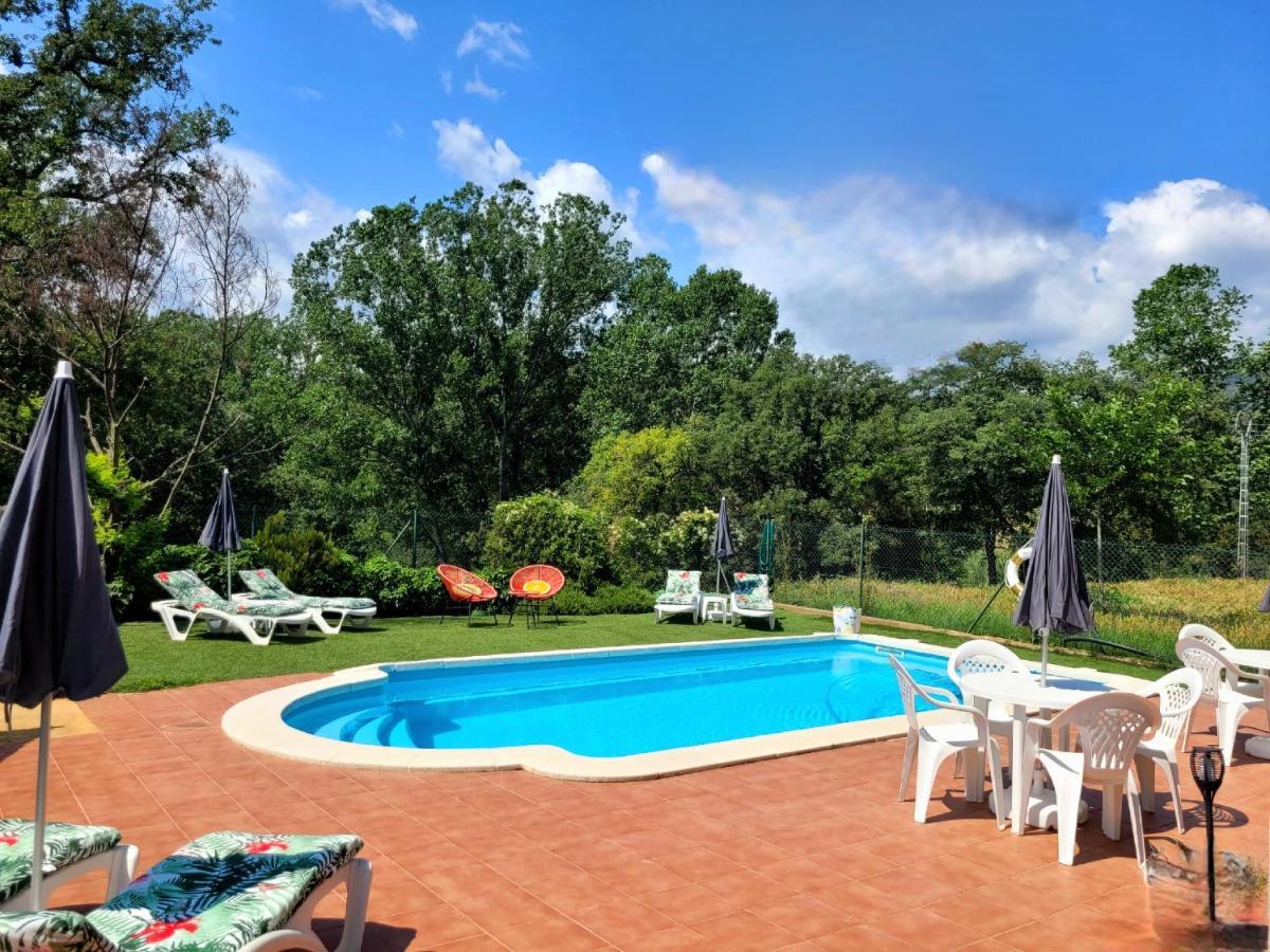 Harveys Homestay - Adults Only Mieres  Екстериор снимка